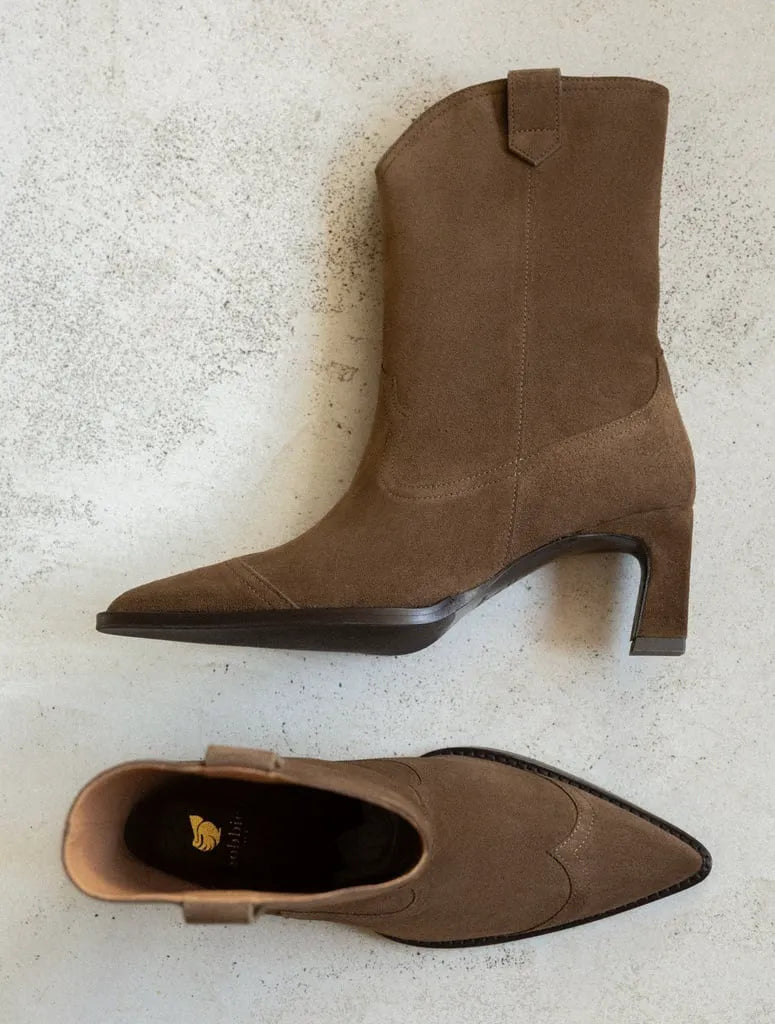 Khaki Brown