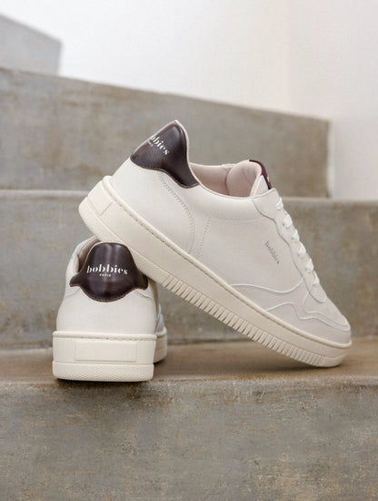 Off-White & Mahogany