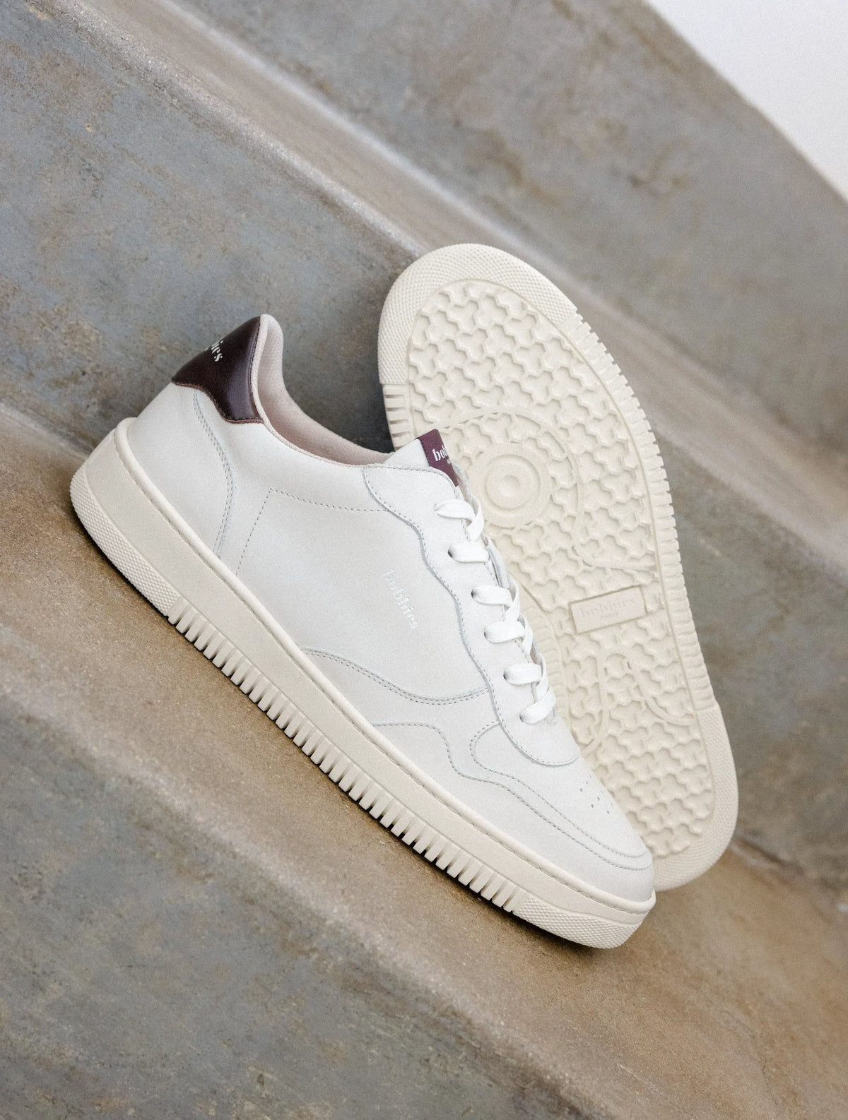 Off-White & Mahogany