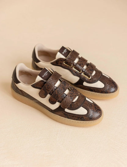Cobra Brown