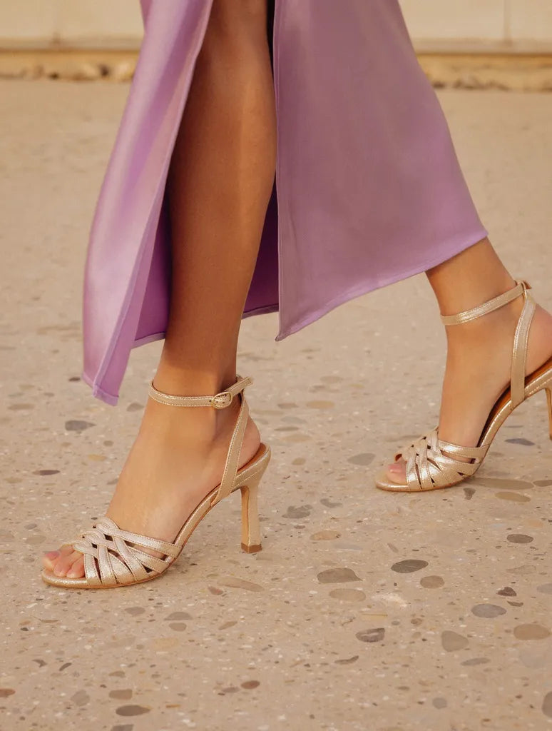 Iridescent Champagne